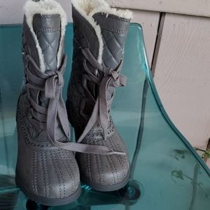 Keds snow boots